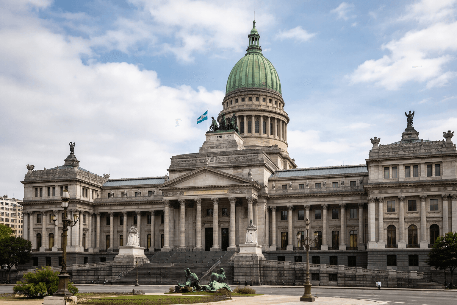 El oficialismo retira el artículo sobre licencias y acelera la reforma laboral en Diputados