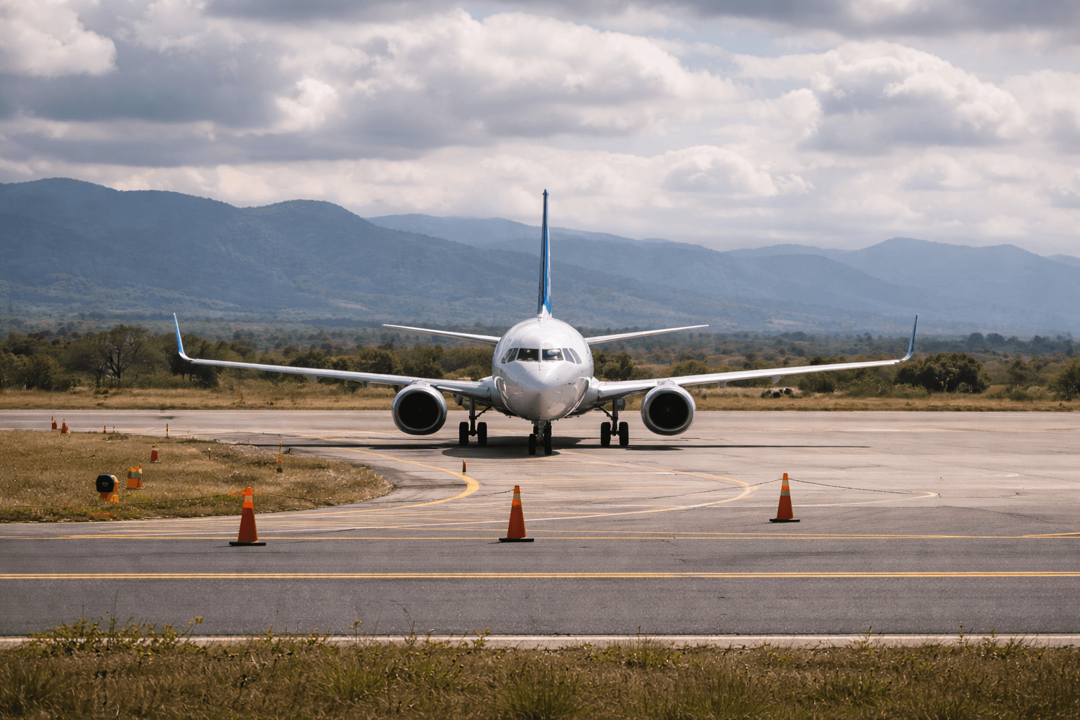 La ruta aérea Salta–Asunción entra en zona de incertidumbre y vuelve a exponer la fragilidad de la conectividad del norte