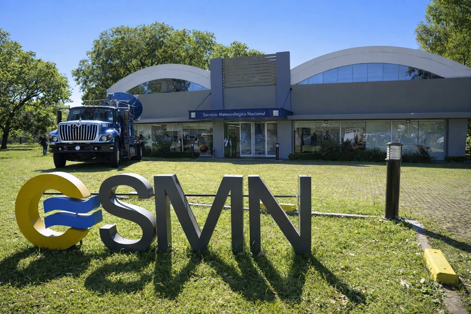 Recortan personal en el SMN y crece la alarma por alertas y pronósticos