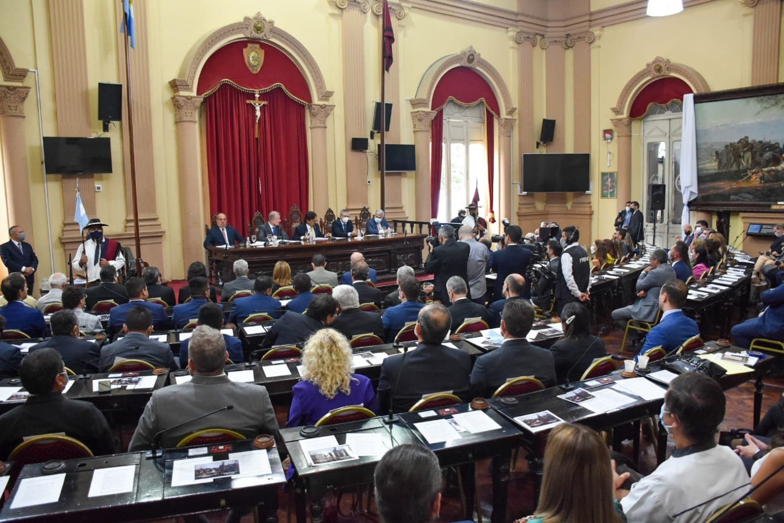 Reforma electoral en Salta: qué cambios se preparan para partidos, frentes y bancas