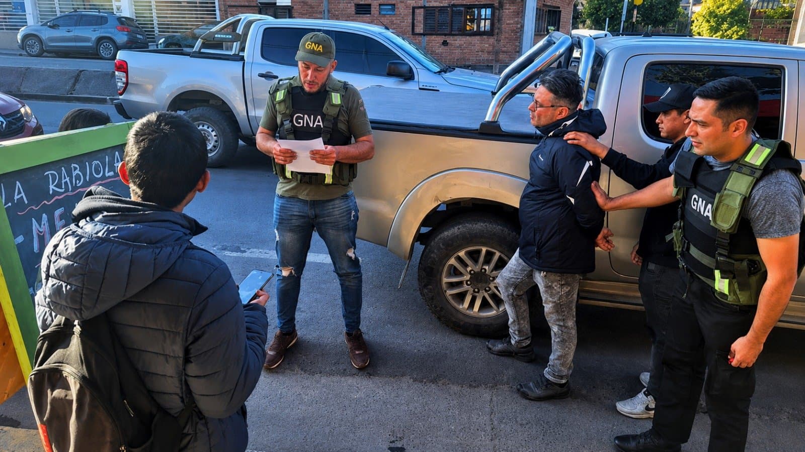Un exjefe de Inteligencia de Gendarmería fue condenado por una carga de 161 kilos de cocaína