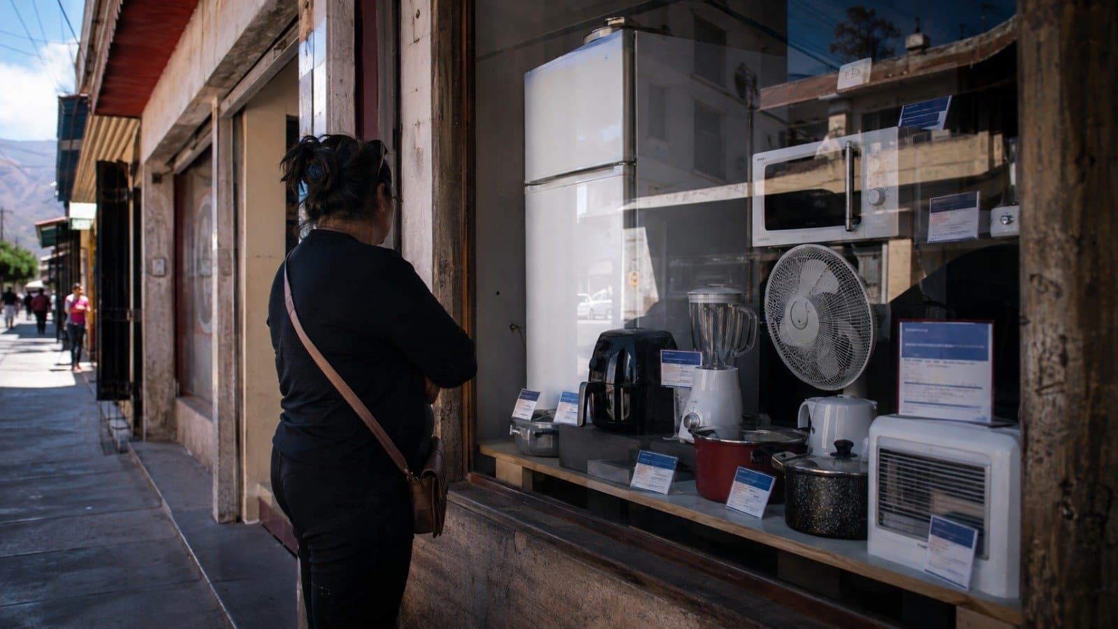 El costo del crédito fácil: la mora en comercios y casas de electrodomésticos supera el 56% en Salta