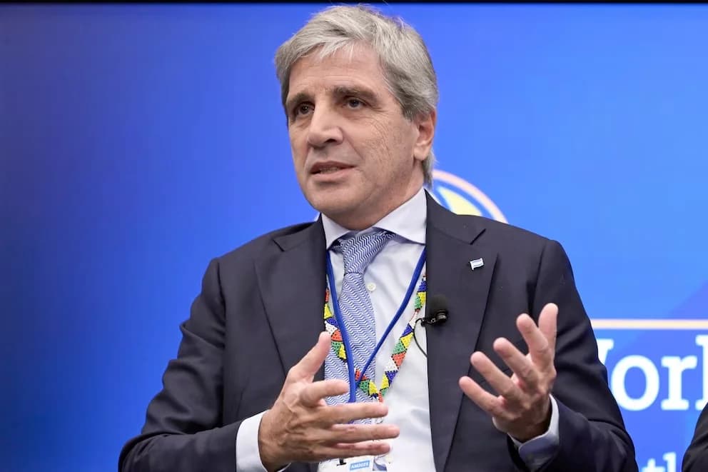 Caputo aseguró que las elecciones no cambiarán el programa económico