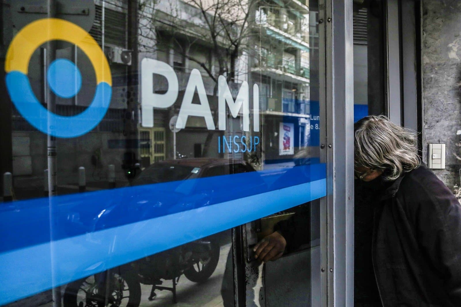 La crisis del PAMI ya golpea en Salta: menos atención, menos medicamentos y más presión sobre hospitales