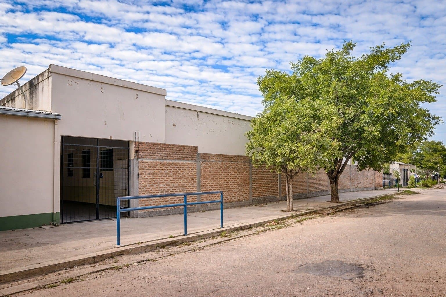 Obra frenada y reclamo en Cherenta: qué pasó con las aulas que no se terminaron en Tartagal