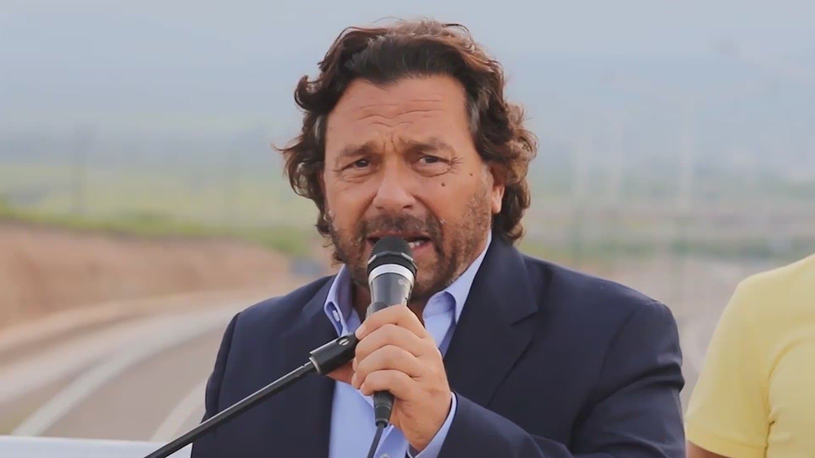 Sáenz cuestionó a funcionarios nacionales: “Levanten el traste del sillón y recorran las provincias”