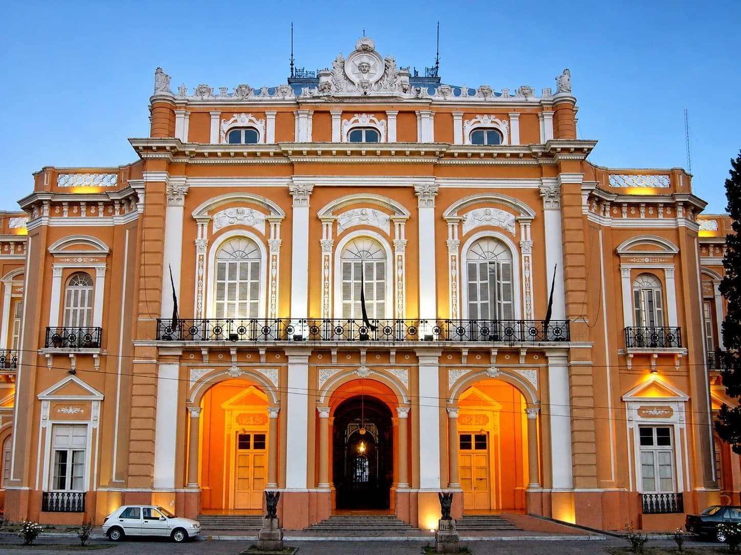 Diputados debatirá un recorte salarial en organismos de control de Salta
