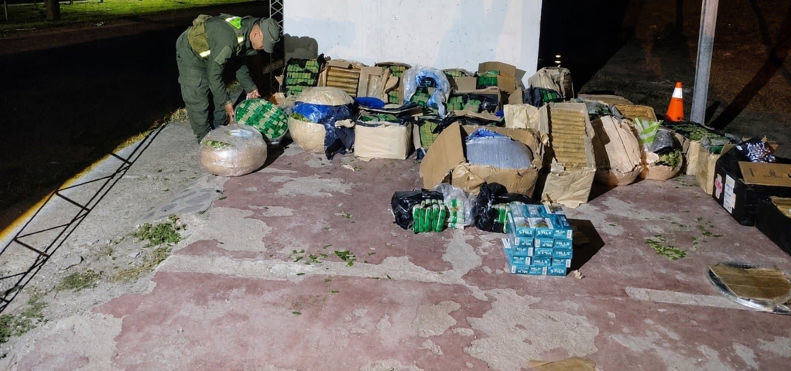 Detectaron 472 kilos de hojas de coca en encomiendas durante controles en Tucumán