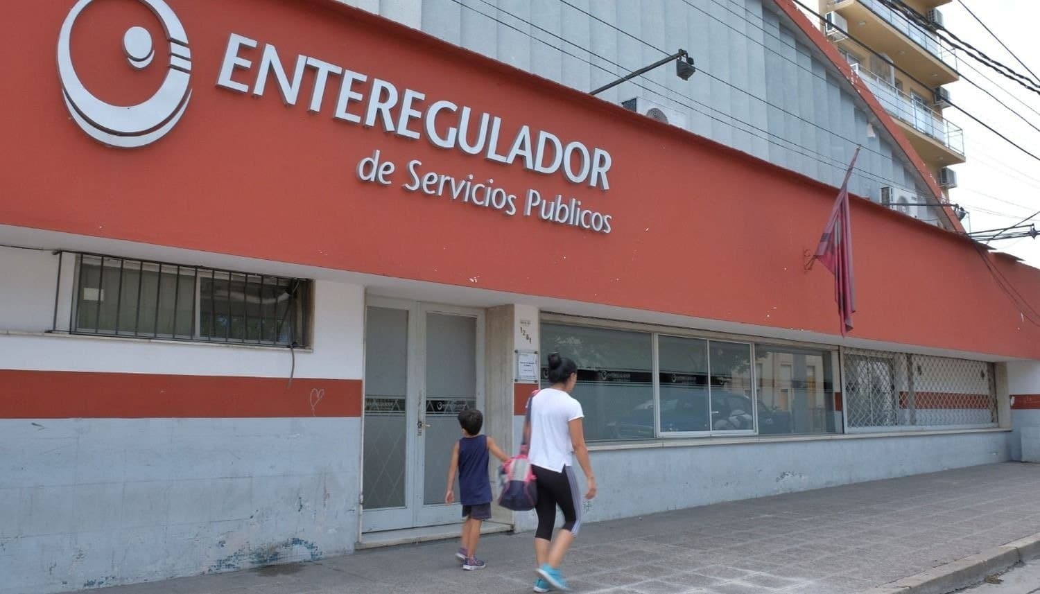 Servicios públicos: las multas por incumplimientos podrán llegar a casi $800 millones