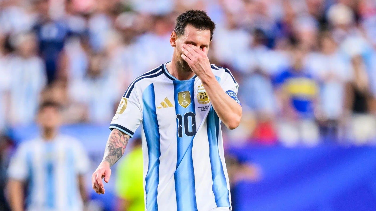 Messi se quebró tras convertir ante Argelia y habló de días difíciles fuera del fútbol