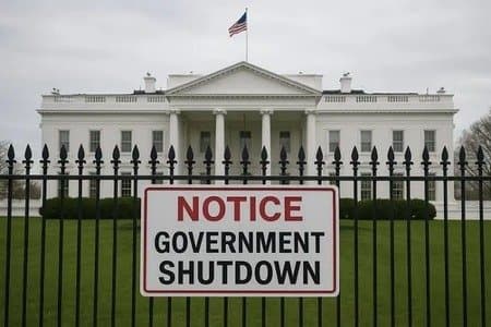 Shutdown a la argentina: qué propone Milei y cómo podría impactar en el Estado