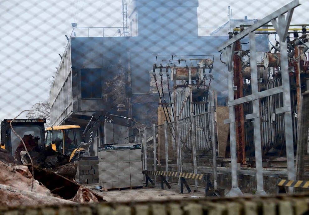 Un incendio en una subestación dejó sin luz a La Plata