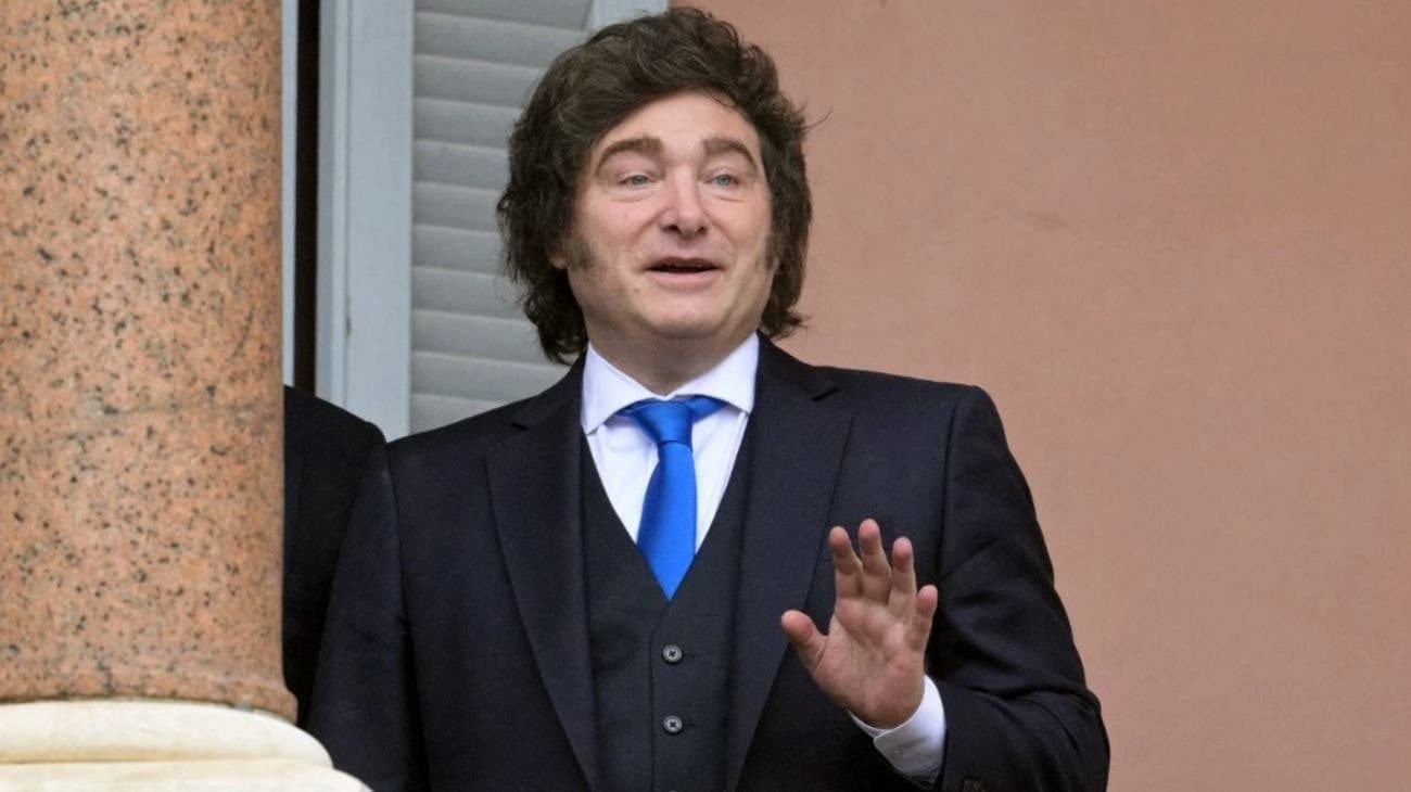 Milei admitió que falta un montón y dijo que la foto sigue horrible