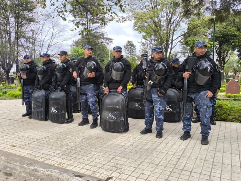 658 personas identificadas y 11 demoradas en el operativo de Salvador Mazza