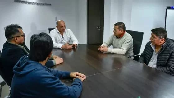 Santa Victoria Oeste y Los Toldos plantearon obras escolares