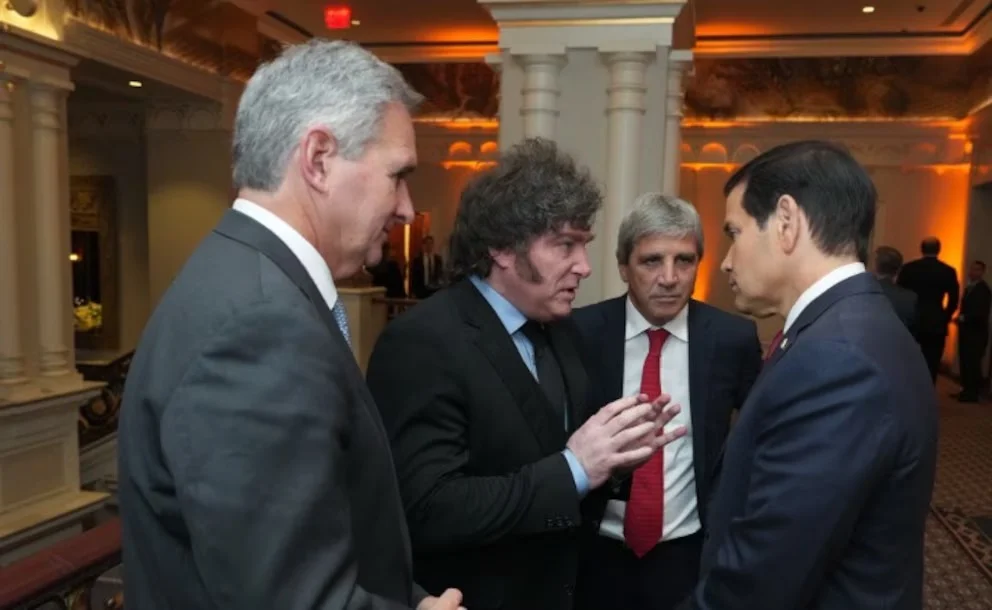 Energía y minerales críticos marcaron la reunión entre Milei y Rubio